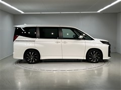 ノア S-Z