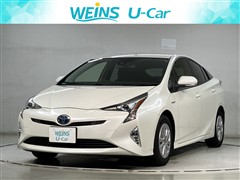 トヨタ プリウス Sセーフティプラス