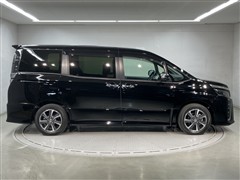 ヴォクシー ZS  キラメキ2