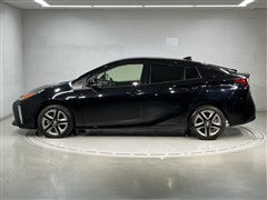 プリウス Sツーリングセレクション