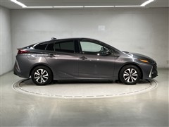 プリウスPHV Sナビパッケージ