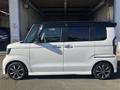 N-BOXカスタムG・L Hセンシング