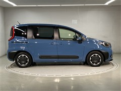 シエンタ HEV Z 7ニンノリ