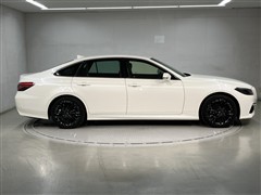 クラウン HV S スポーツスタイル