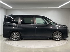 ヴォクシー HEV S-Z