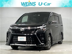 トヨタ　ヴォクシー ZS キラメキ3 7ニン