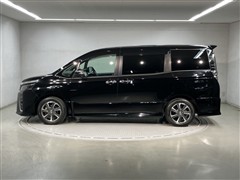 ヴォクシー ZS キラメキ3 7ニン