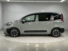 シエンタ HEV Z 5ニンノリ