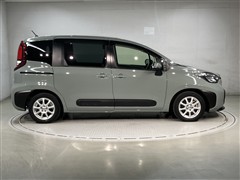 シエンタ HEV G 7ニンノリ