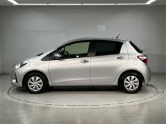 ヴィッツ Fセーフティーエディション