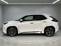 ヤリスクロス HEV Z