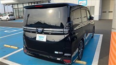 ヴォクシー HEV S-Z