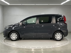 シエンタ HEV G 7ニンノリ