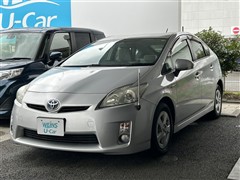 トヨタ プリウス S