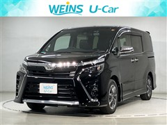 トヨタ　ヴォクシー ZS キラメキ3 7ニン