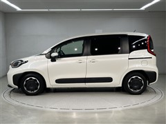 シエンタ HEV Z 5ニンノリ