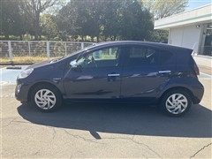 アクア GブラックソフトレザーSEL