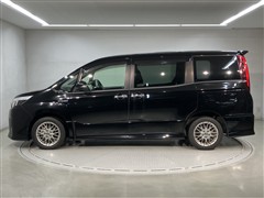 ノア ハイブリッド Si WxB