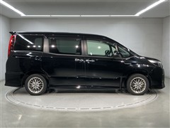 ノア ハイブリッド Si WxB