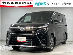 トヨタ ヴォクシー ZS キラメキ3 7ニン