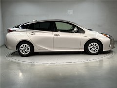 プリウス S セーフティプラス