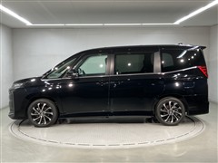 ノア HEV S-Z