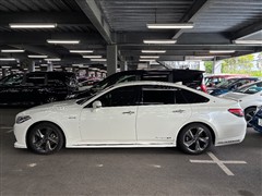 クラウン HV RS アドバンス