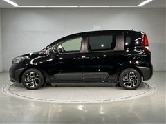 シエンタ HEV G 5ニンノリ