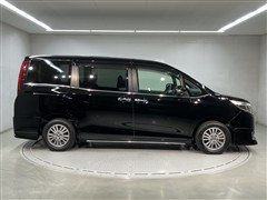 エスクァイア Xi