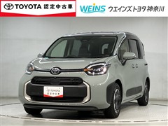 トヨタ シエンタ HEV Z 5ニンノリ