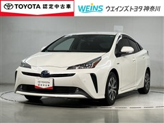 トヨタ プリウス A