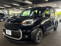 トヨタ シエンタ HEV Z 4WD 5ニンノリ