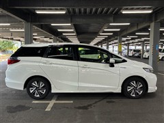 シャトル HV Xスタイルエディション