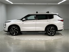 アウトランダーPHEV G