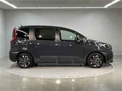 シエンタ HEV Z 7ニンノリ