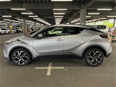 C-HR G-T 4WD