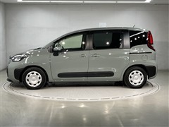 シエンタ HEV G 7ニンノリ