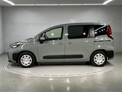 シエンタ HEV G 7ニンノリ