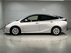 プリウス S セーフティプラス