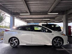 プリウスPHV S