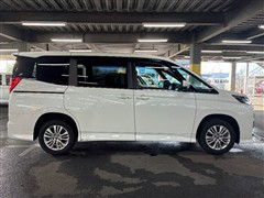 ノア HEV S-Z 4WD