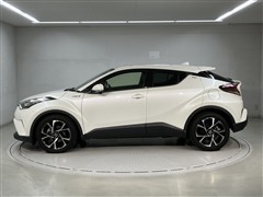 C-HR ハイブリッド G