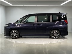 ノア HEV S-Z