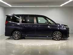 ノア HEV S-Z
