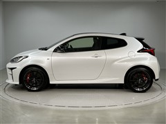 GRヤリス RZ ハイパフォーマンス