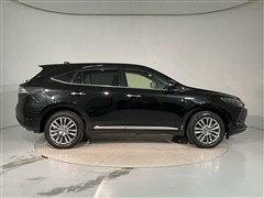 ハリアHV PRMアドバンスドP