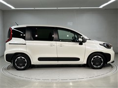 シエンタ HEV Z 7ニンノリ