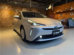 プリウス Sセーフティ+2