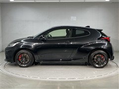 GRヤリス RZ ハイパフォーマンス