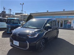 シエンタ HEV Z 7ニンノリ